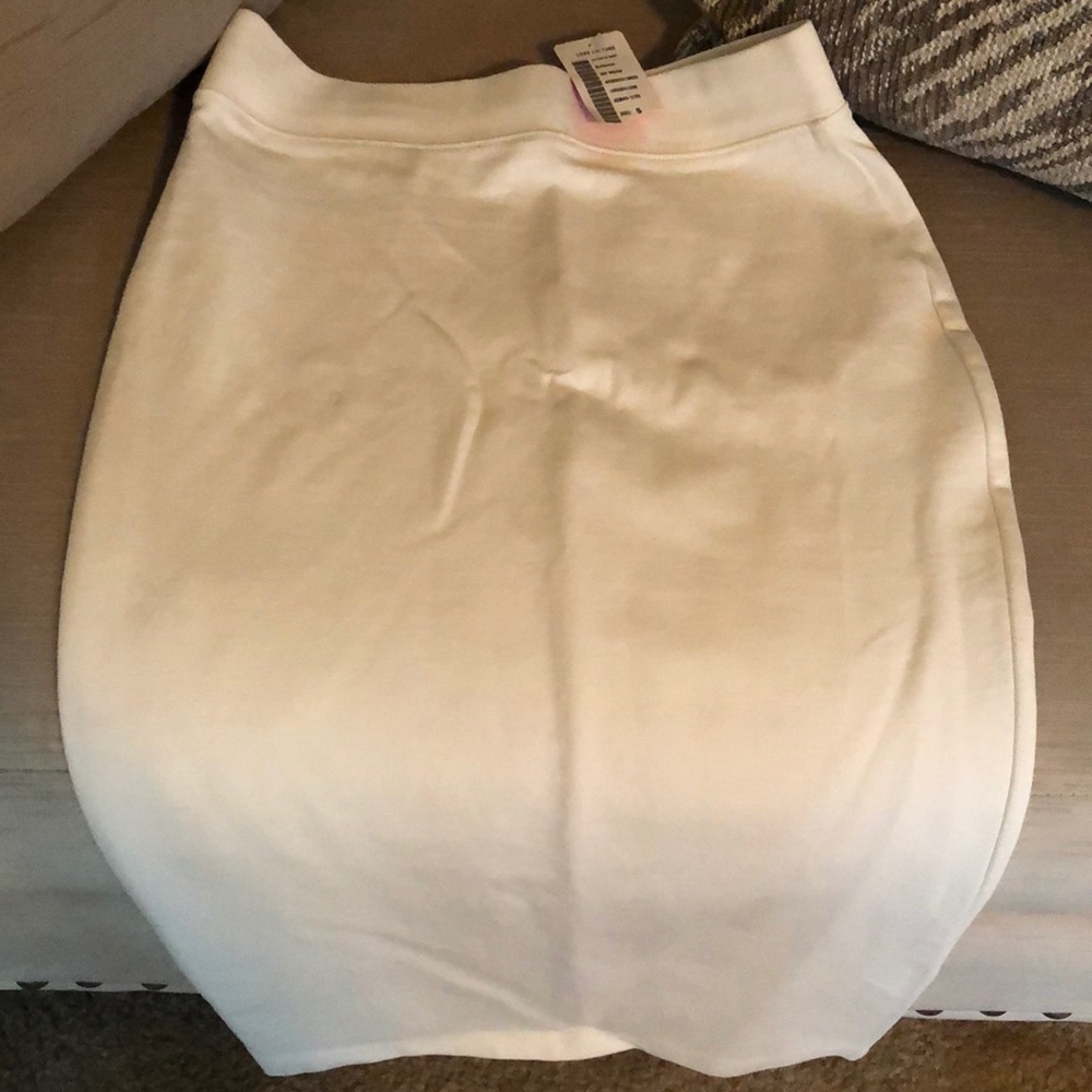 Brand New Cream Pencil stretchy skirt.